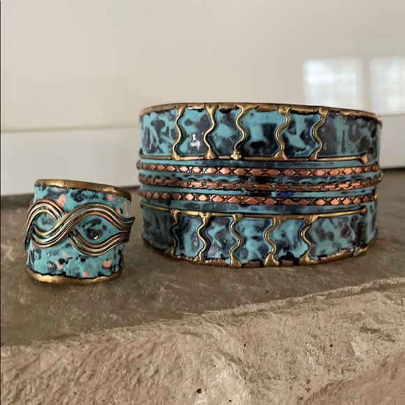 Jewelry - Adjustable turquoise bracelet and ring set 💙